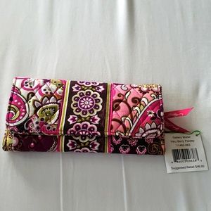 Vera Bradley Very Berry Paisley Gallery Wallet